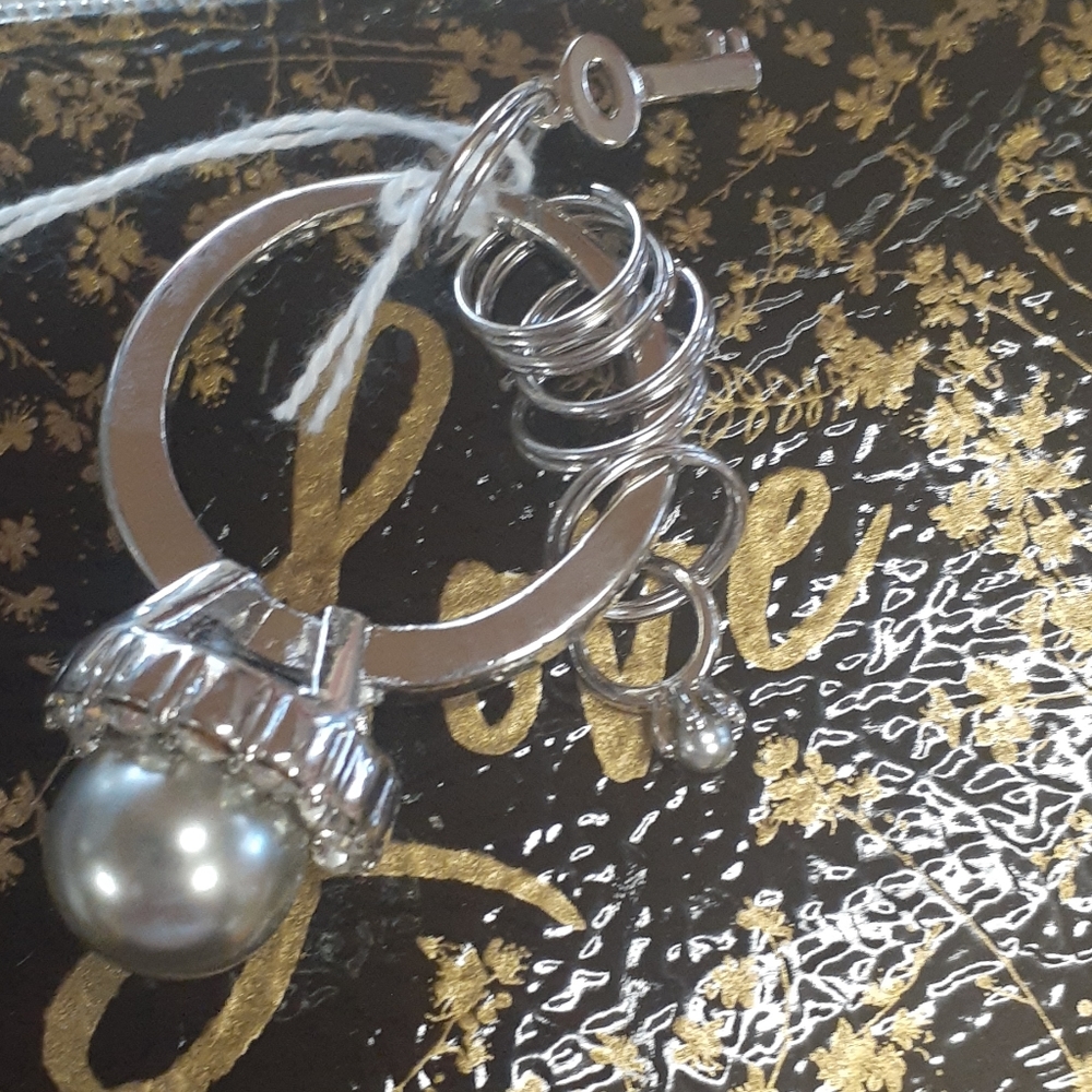 Key ring - Picture 2 of 2